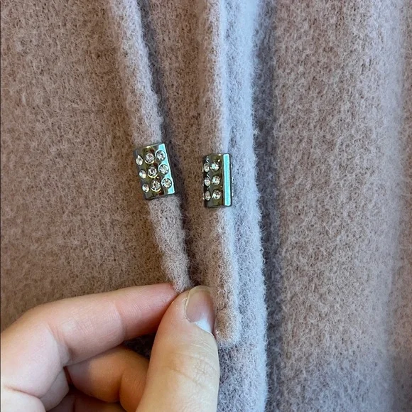 Express Women's Dusty Pink Hooded Sweater - Picture 5 of 11